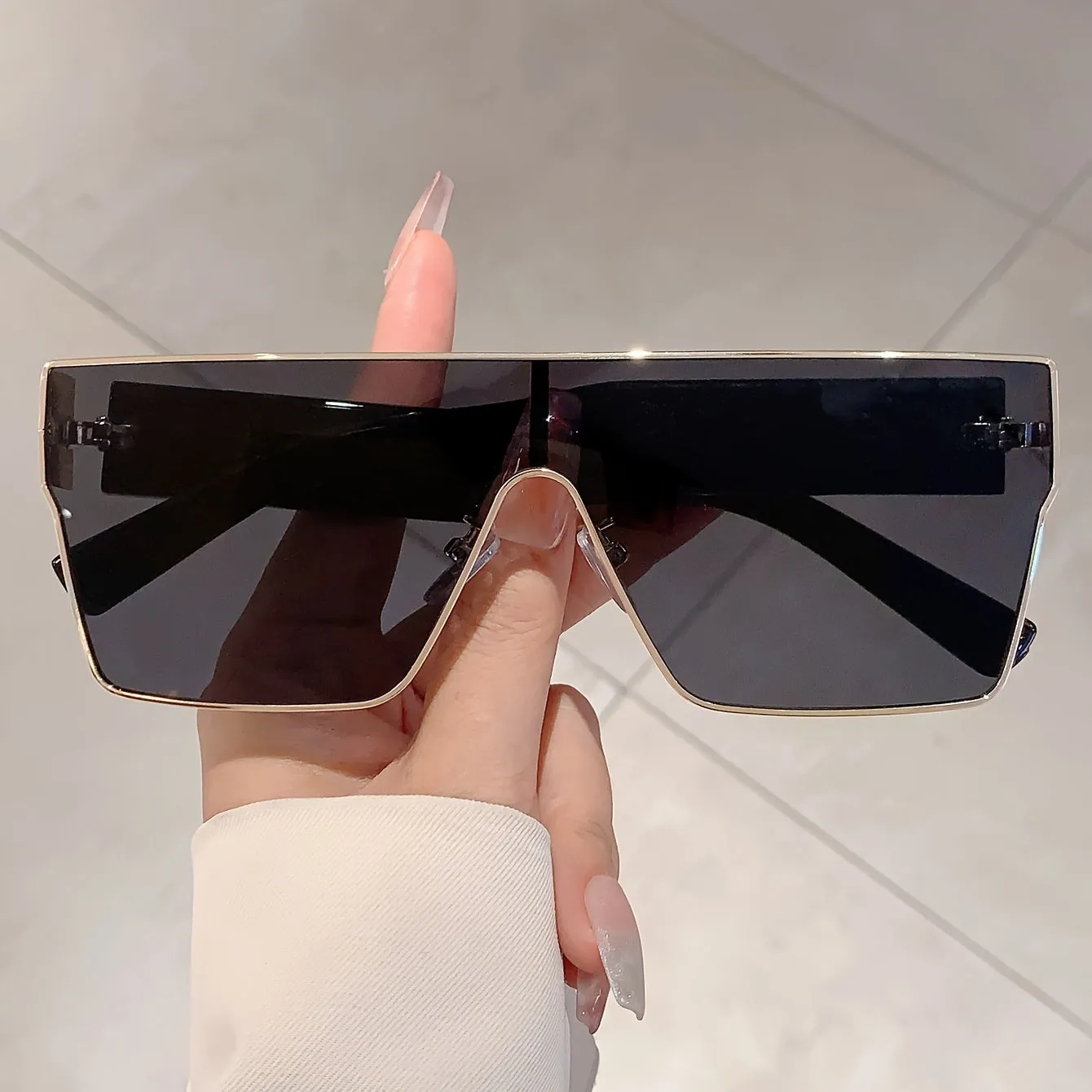 Unisex Stylish Black FullFrame Glasses for Vacations