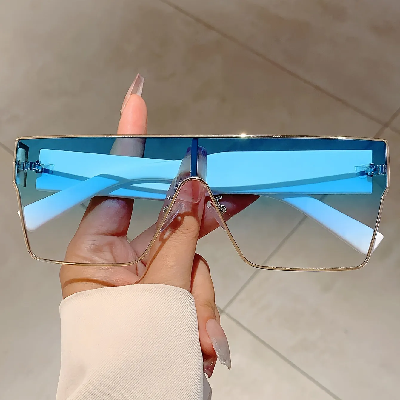 Unisex Stylish Black FullFrame Glasses for Vacations