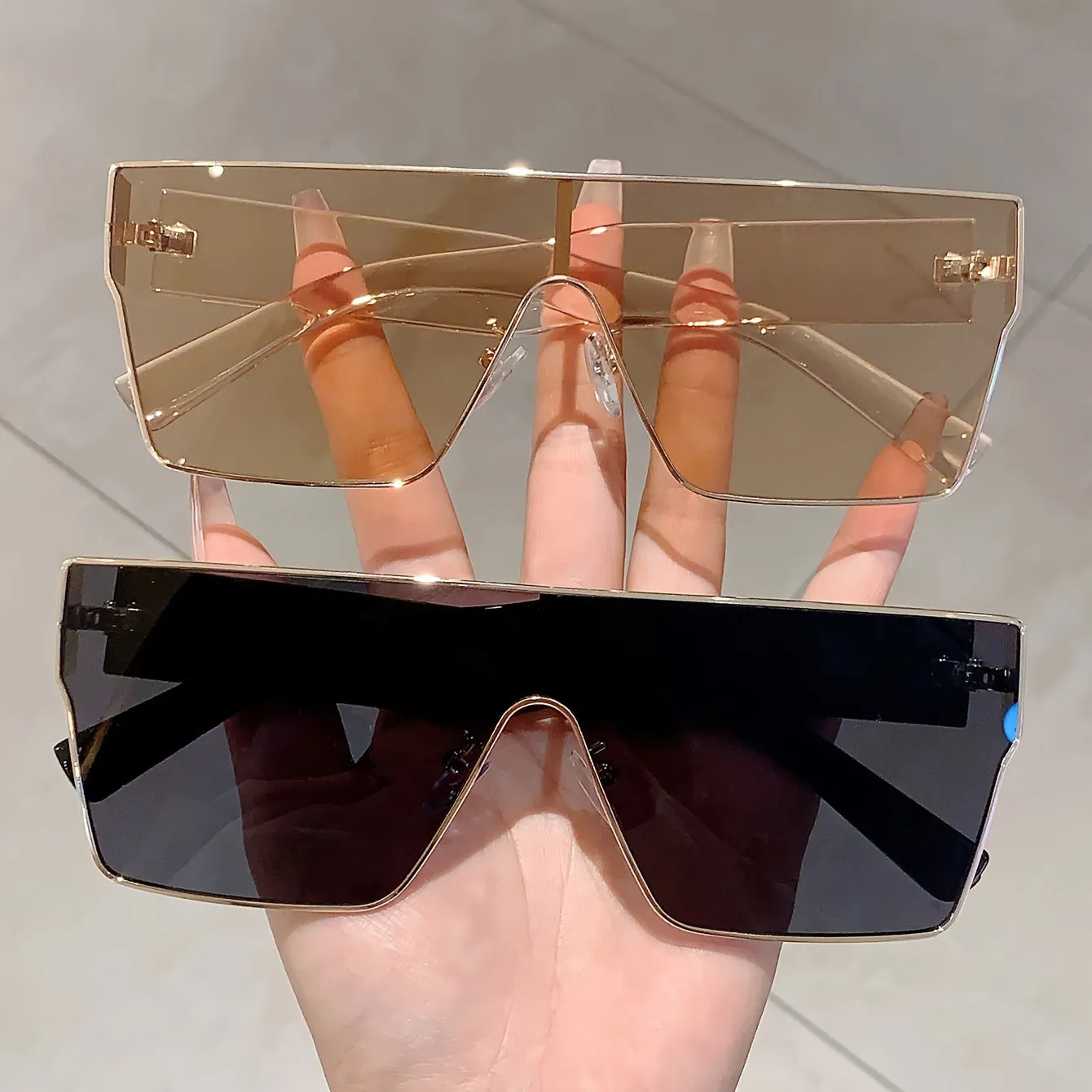 Unisex Stylish Black FullFrame Glasses for Vacations